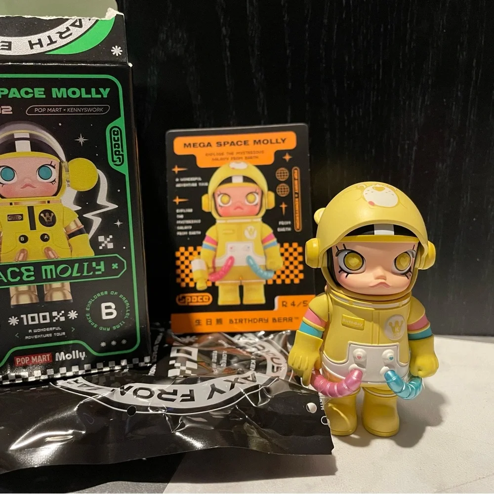 Space Molly Secret!!! - Picture 3 of 4